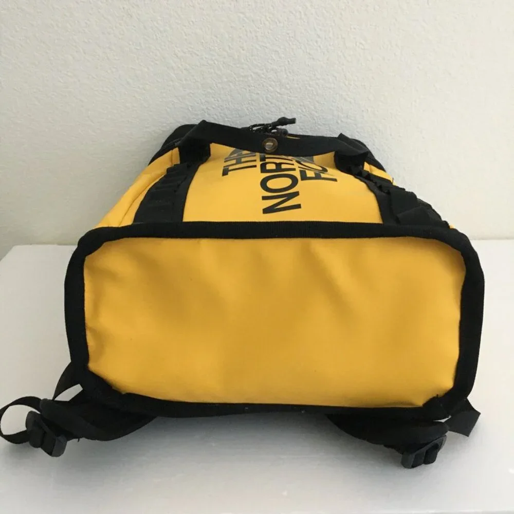 The North Face Backpack Yellow 14L Explore Fusebox Excellent pre-owned condition
